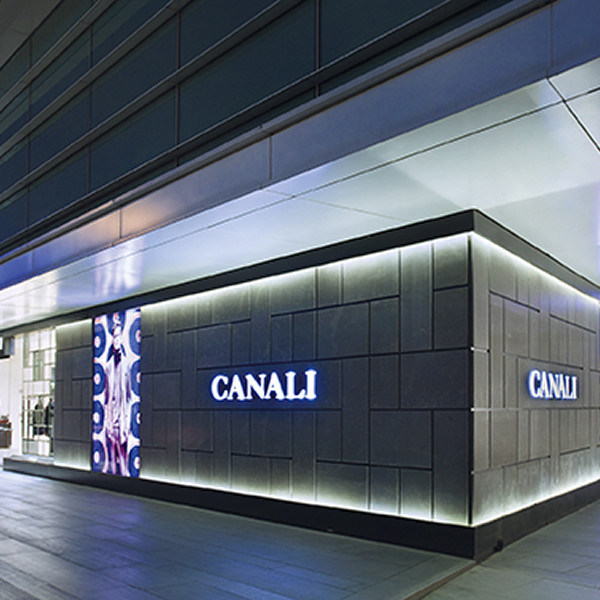 Indoor aluminum veneer ceiling and curtain wall